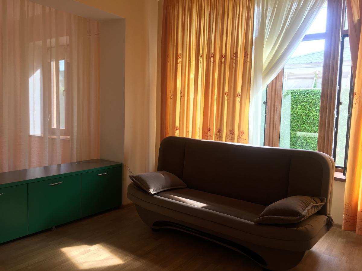 Veranda Guest House Чорноморськ Екстер'єр фото